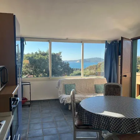 Mare Azzurro, 2 Passi Dal Mare Holiday home Simius
