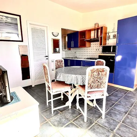 Mare Azzurro, 2 Passi Dal Mare Holiday home *