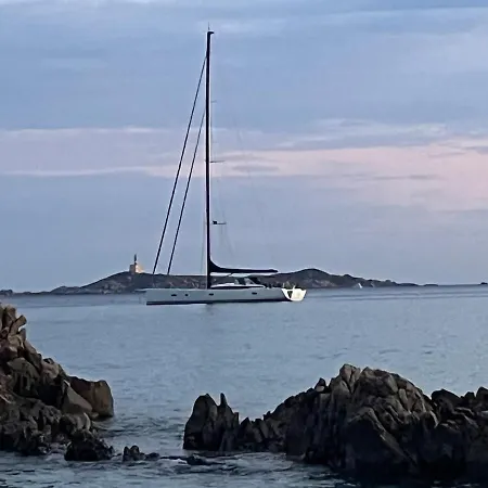 Mare Azzurro, 2 Passi Dal Mare Simius